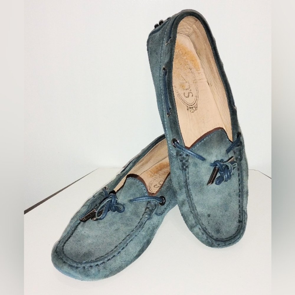 TOD'S SUEDE DRIVERS